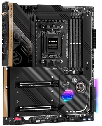 ASRock X670E Taichi / AMD X670 / AM5 / 4x DDR5 / 4x M.2 / HDMI / 2x USB-C / WiFi / EATX