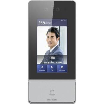 Hikvision IP dveřní interkom s rozpoznáním obličeje; 4,3" displej; čtečka Mifare karet, Wi-F