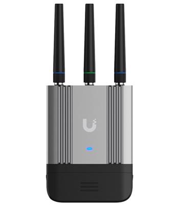 Ubiquiti Mobile Router Industrial - Průmyslový LTE router, 2,4 GHz, GPS, PoE In, PoE Out, 802.3af/at